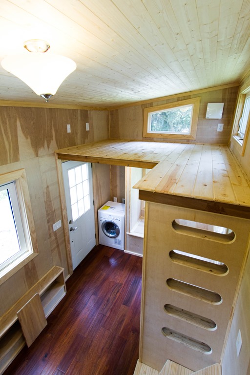 Custom Tiny House 18