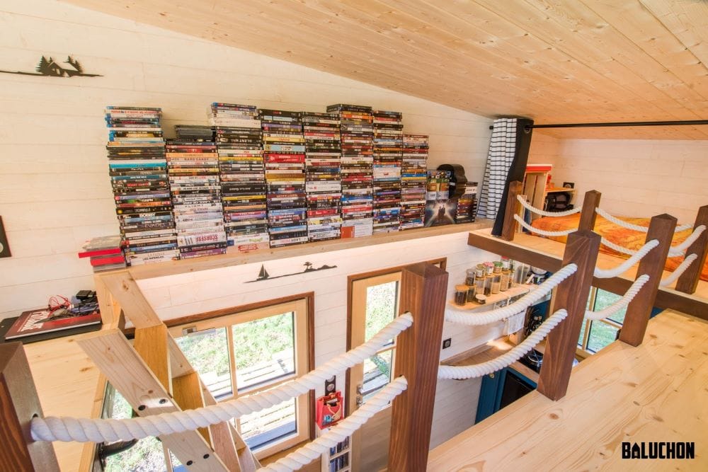 tiny-house-loft-storage.jpg