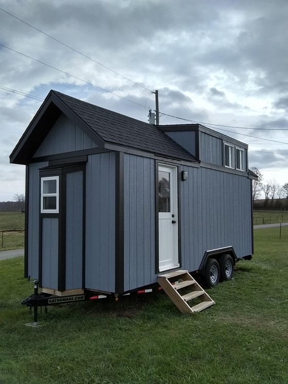 Tiny House for Sale - Luxury Tiny House on Wheels!